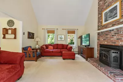 144 N Row Rd, Sterling, MA 01564 - Photo 3