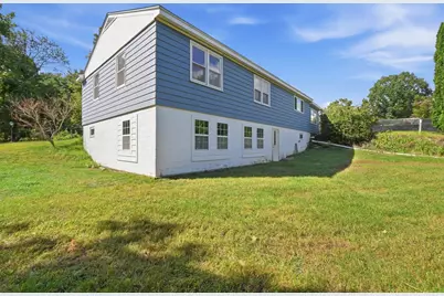 107 South St, East Brookfield, MA 01515 - Photo 33