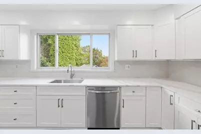 107 South St, East Brookfield, MA 01515 - Photo 13