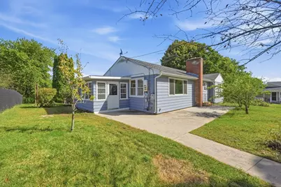 107 South St, East Brookfield, MA 01515 - Photo 3