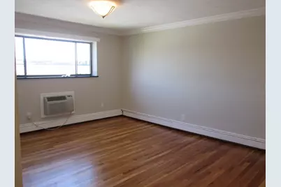 8R Riverside Street #3-3, Watertown, MA 02472 - Photo 5