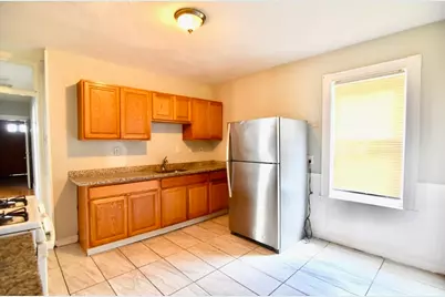 42 Colonial Ave #2, Boston, MA 02124 - Photo 3