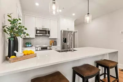 32 Cambridge Terrace #2, Cambridge, MA 02140 - Photo 11