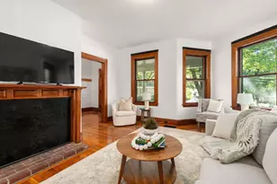 305 Central St, Newton, MA 02466 - Photo 5