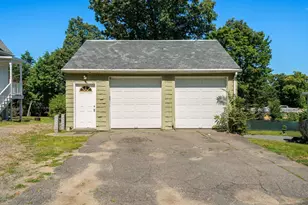 305 Central St, Newton, MA 02466 - Photo 31