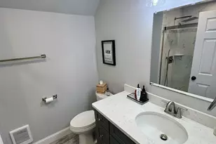 12 Magnolia St, Malden, MA 02148 - Photo 5