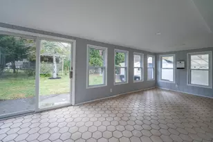 12 Melrose Ave, Dartmouth, MA 02747 - Photo 13