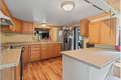 64 Munsell St, Belchertown, MA 01007 - Photo 7