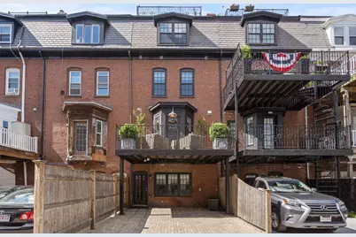 795 East 4th St, Boston, MA 02127 - Photo 37