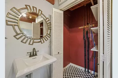 33 School St, Hanover, MA 02339 - Photo 13
