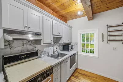 33 School St, Hanover, MA 02339 - Photo 11