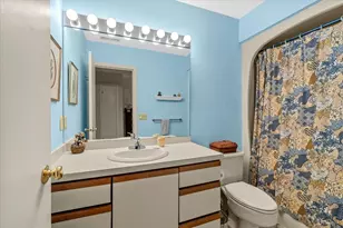30 Woodbury St, Wareham, MA 02532 - Photo 27