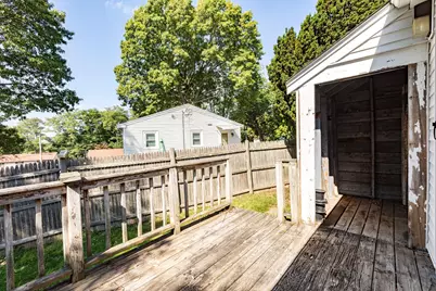 122 Algonquin St, Brockton, MA 02302 - Photo 27