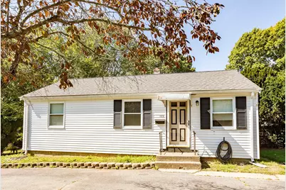 122 Algonquin St, Brockton, MA 02302 - Photo 1