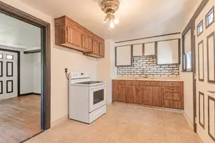 122 Algonquin St, Brockton, MA 02302 - Photo 11
