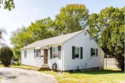 122 Algonquin St, Brockton, MA 02302 - Photo 3