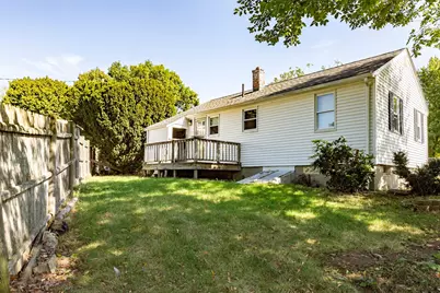 122 Algonquin St, Brockton, MA 02302 - Photo 23