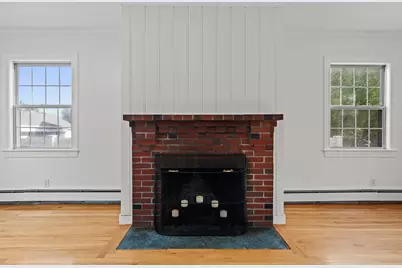 11 Sendick Rd, Woburn, MA 01801 - Photo 5