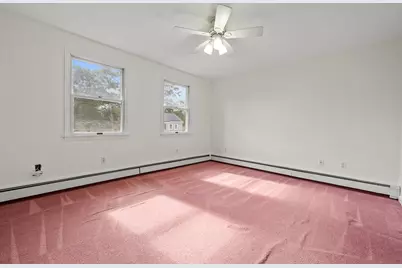 11 Sendick Rd, Woburn, MA 01801 - Photo 17