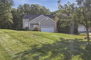 11 Ari's Way, Milford, MA 01757 - Photo 37