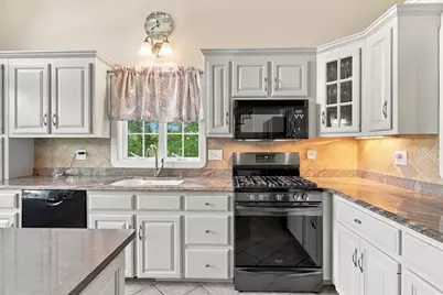 11 Aris Way #0, Milford, MA 01757 - Photo 7