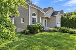 11 Ari's Way, Milford, MA 01757 - Photo 3
