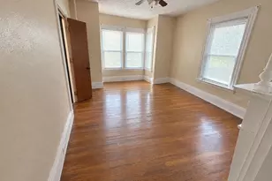 114 Westville St, Boston, MA 02124 - Photo 5