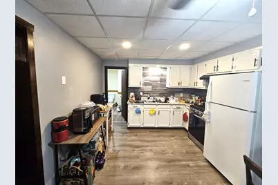 558 East School St, Woonsocket, RI 02895 - Photo 7