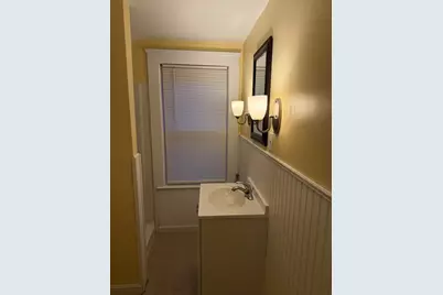 23 Eddy #3, Webster, MA 01570 - Photo 3