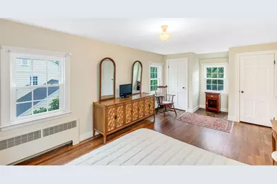 18 Mohawk Rd, Marblehead, MA 01945 - Photo 21