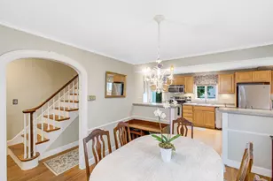18 Mohawk Rd, Marblehead, MA 01945 - Photo 11