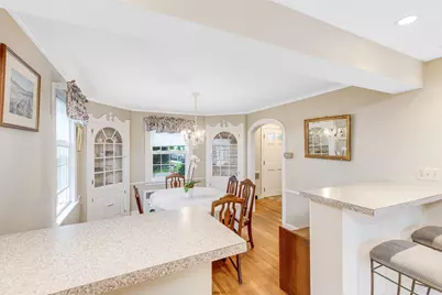 18 Mohawk Rd, Marblehead, MA 01945 - Photo 9