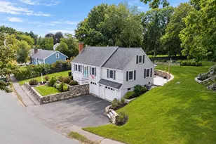 11 Cornell Rd, Marblehead, MA 01945 - Photo 3
