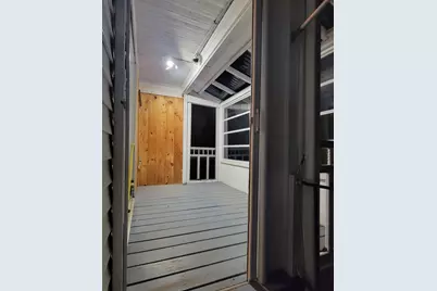 185 Dracut St, Lowell, MA 01854 - Photo 17