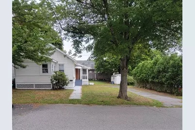 185 Dracut St, Lowell, MA 01854 - Photo 1