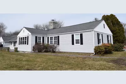 475 Cedar Ave, Swansea, MA 02777 - Photo 1
