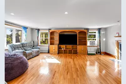 50 Linwood Street, Haverhill, MA 01830 - Photo 9