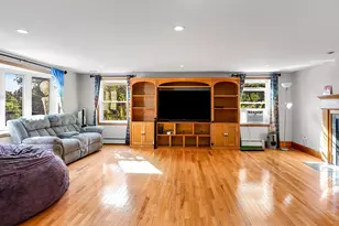 50 Linwood St, Haverhill, MA 01830 - Photo 9