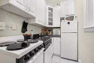 271 Dartmouth St, Boston, MA 02116 - Photo 9