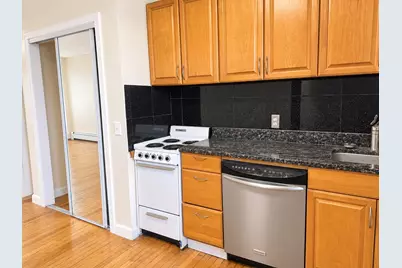 9 Bowdoin #1, Boston, MA 02114 - Photo 7