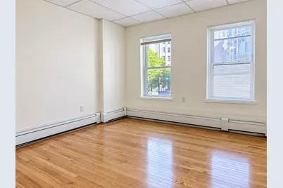 9 Bowdoin #1, Boston, MA 02114 - Photo 3