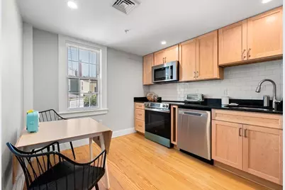 393 Essex St, Salem, MA 01970 - Photo 27