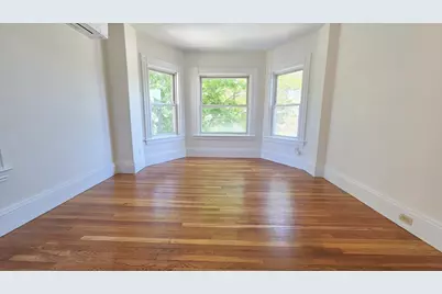 576 Trapelo Rd #2, Belmont, MA 02478 - Photo 5