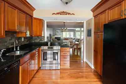 1200 Salem St #135, Lynnfield, MA 01940 - Photo 3