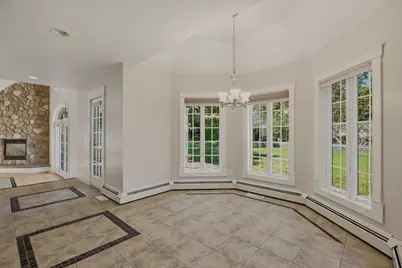 33 Flores, Fall River, MA 02721 - Photo 11