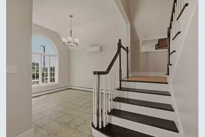 33 Flores, Fall River, MA 02721 - Photo 15
