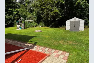91 Hayward  Ave, Brockton, MA 02301 - Photo 23
