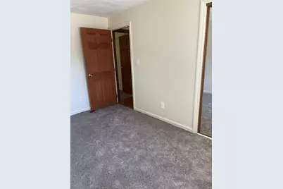 91 Hayward  Ave, Brockton, MA 02301 - Photo 15