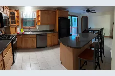 91 Hayward  Ave, Brockton, MA 02301 - Photo 31