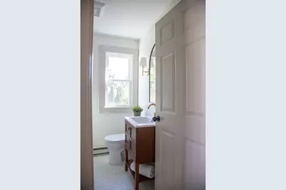 47 Hartford Ter, Springfield, MA 01118 - Photo 13